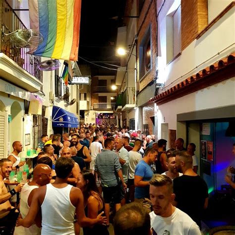 bares gay en sitges